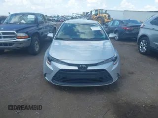 2023 Toyota Corolla LE z VIN 5YFB4MDE6PP024815, wystawiony jako IAAI lot #42433331 z przebiegiem 48 348 mil mil oraz . Historia ofert i sprzedaży dostępna na DreamBid. Obrazek 12.