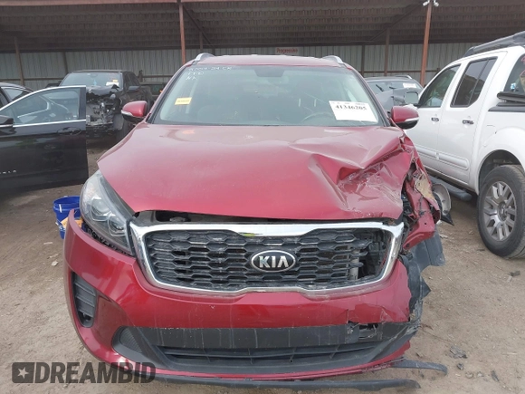 2019 Kia Sorento L with VIN 5XYPG4A37KG465964, listed as a IAAI auction lot 41346205 with 120,594 mi miles. Bid and sale history available at carsss.com. Image 13.