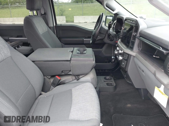 2021 Ford F-150 XL z VIN 1FTFW1ED7MFB36946, wystawiony jako IAAI lot #42318029 z przebiegiem 16 960 mil mil oraz . Historia ofert i sprzedaży dostępna na DreamBid. Obrazek 5.