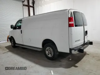 2023 GMC Savana Cargo Van with VIN 1GTW7AFP9P1123588, listed as a Copart auction lot 47600395 with 32,157 mi miles and Clean Title. Bid and sale history available at carsss.com. Image 2.
