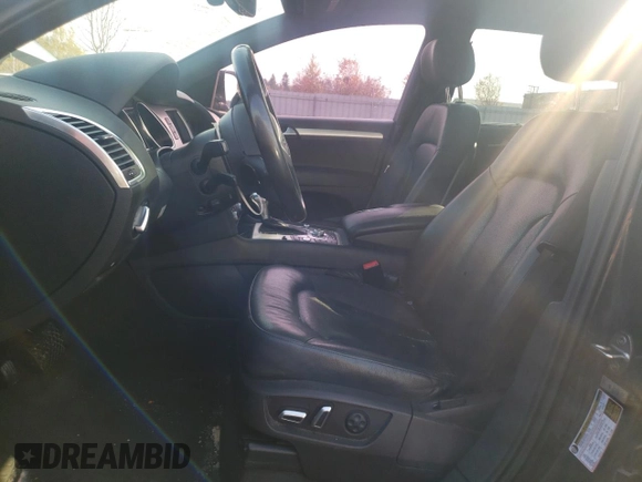 2015 Audi Q7 3.0L TDI Vorsprung Edition with VIN WA1WMCFE1FD011488, listed as a Copart auction lot 73770173 with 240,223 mi miles. Bid and sale history available at carsss.com. Image 7.