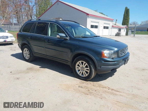 2008 Volvo XC90 I6 with VIN YV4CZ982881472821, listed as a IAAI auction lot 42143437 with 151,748 mi miles. Bid and sale history available at carsss.com. Image 1.