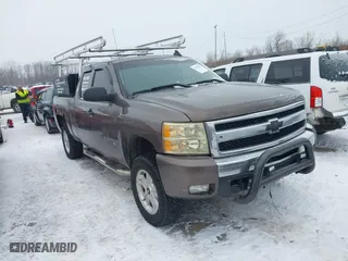 2007 Chevrolet Silverado 1500 LTZ with VIN 1GCEK19047Z648326, listed as a IAAI auction lot 41257523 with 287,271 mi miles. Bid and sale history available at carsss.com. Image 1.