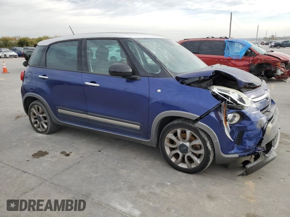 2015 FIAT 500L Urbana Trekking with VIN ZFBCFADH5FZ033732, listed as a Copart auction lot 82686434 with 90,690 mi miles and Clean Title. Bid and sale history available at carsss.com. Image 4.