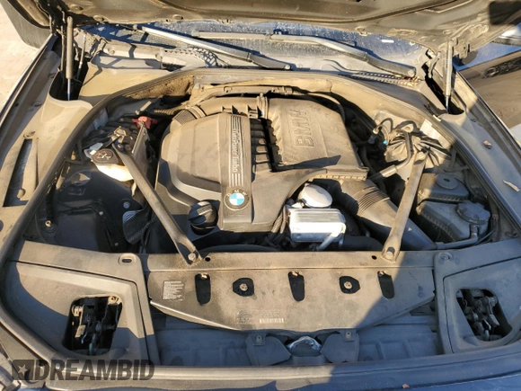 2013 BMW 5 Series 535i xDrive with VIN WBAFU7C56DDU67174, listed as a Copart auction lot 81506484 with 139,109 mi miles and Salvage Title. Bid and sale history available at carsss.com. Image 11.