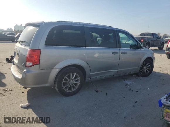 2018 Dodge Grand Caravan SXT with VIN 2C4RDGCG3JR300782, listed as a Copart auction lot 44766735 with 117,927 mi miles and Salvage Title. Bid and sale history available at DreamBid. Image 3.