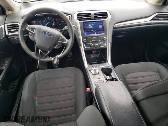 2020 Ford Fusion SE z VIN 3FA6P0HD2LR143538, wystawiony jako Copart lot #56977285 z przebiegiem 96 201 mil mil oraz Czysty tytuł • Clean title. Historia ofert i sprzedaży dostępna na DreamBid. Obrazek 8.
