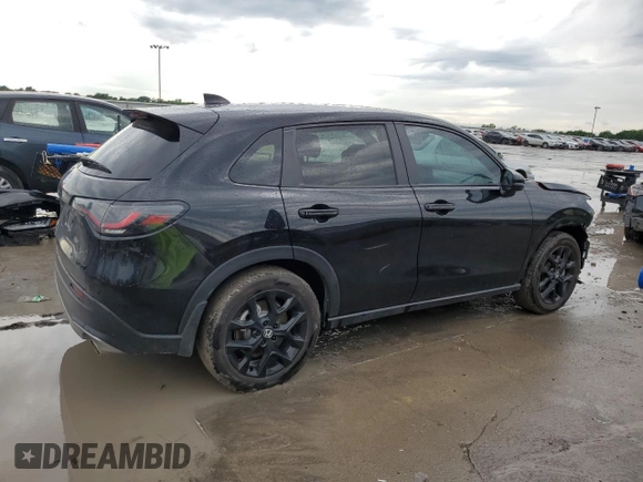 2024 Honda HR-V Sport z VIN 3CZRZ1H53RM727351, wystawiony jako Copart lot #54779855 z przebiegiem 18 855 mil mil oraz Szkoda całkowita • Salvage title. Historia ofert i sprzedaży dostępna na DreamBid. Obrazek 3.