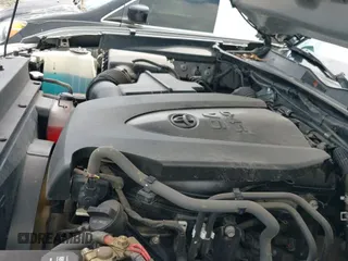 2019 Toyota Tacoma SR z VIN 3TMCZ5AN8KM287646, wystawiony jako IAAI lot #42969397 z przebiegiem 100 562 mil mil oraz . Historia ofert i sprzedaży dostępna na DreamBid. Obrazek 19.