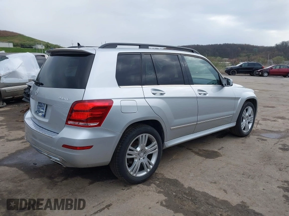 2014 Mercedes-Benz GLK 350 with VIN WDCGG8JB7EG202576, listed as a IAAI auction lot 42013852 with 42,838 mi miles and . Bid and sale history available at DreamBid. Image 4.