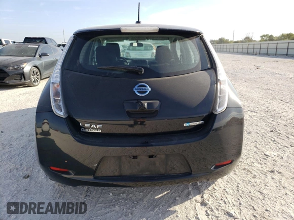 2015 Nissan LEAF SV with VIN 1N4AZ0CP3FC305864, listed as a Copart auction lot 70217143 with 48,257 mi miles. Bid and sale history available at carsss.com. Image 6.
