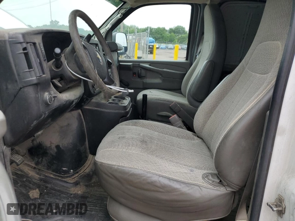 2010 Chevrolet Express Cargo with VIN 1GCZGFBA2A1153342, listed as a Copart auction lot 60746385 with 142,770 mi miles and Clean title. Bid and sale history available at DreamBid. Image 7.