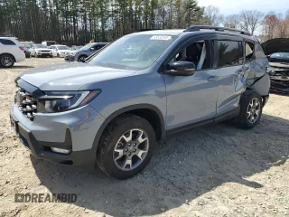 2023 Honda Passport TrailSport z VIN 5FNYF8H64PB032311, wystawiony jako Copart lot #53532345 z przebiegiem 21 456 mil mil oraz Szkoda całkowita • Salvage title. Historia ofert i sprzedaży dostępna na DreamBid. Obrazek 1.