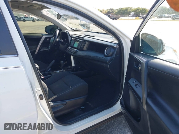 2018 Toyota RAV4 XLE with VIN JTMWFREV3JJ753454, listed as a IAAI auction lot 41775159 with 75,078 mi miles. Bid and sale history available at carsss.com. Image 5.