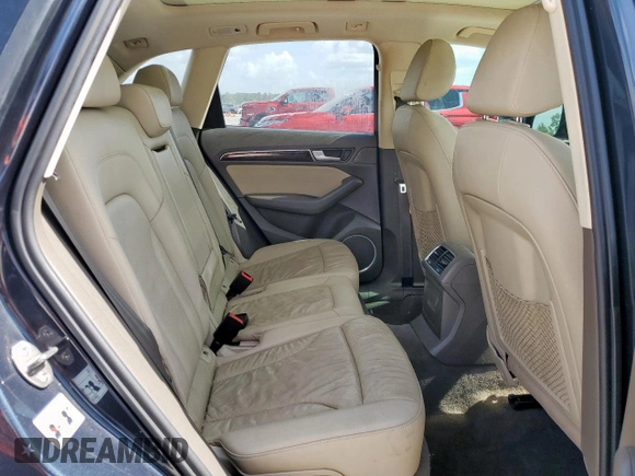 2016 Audi Q5 Premium Plus z VIN WA1L2AFP6GA071087, wystawiony jako Copart lot #59998605 z przebiegiem 134 075 mil mil oraz Szkoda całkowita • Salvage title. Historia ofert i sprzedaży dostępna na DreamBid. Obrazek 11.