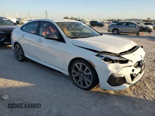 2020 BMW 2 Series M235i xDrive with VIN WBA13AL05L7F36404, listed as a Copart auction lot 75210814 with 30,131 mi miles and Salvage Title. Bid and sale history available at carsss.com. Image 4.