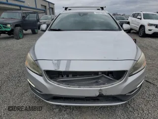 2016 Volvo V60 T5 Drive-E Premier with VIN YV140MEKXG1315485, listed as a Copart auction lot 85911904 with 110,872 mi miles and Salvage Title. Bid and sale history available at carsss.com. Image 5.