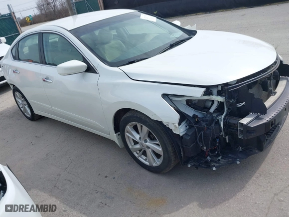 2014 Nissan Altima 2.5 S with VIN 1N4AL3AP1EN252994, listed as a IAAI auction lot 41824476 with NaN miles. Bid and sale history available at carsss.com. Image 1.