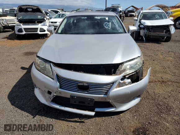 2013 Lexus ES 300h with VIN JTHBW1GG3D2004262, listed as a Copart auction lot 52290995 with 70,565 mi miles and Salvage title. Bid and sale history available at DreamBid. Image 5.