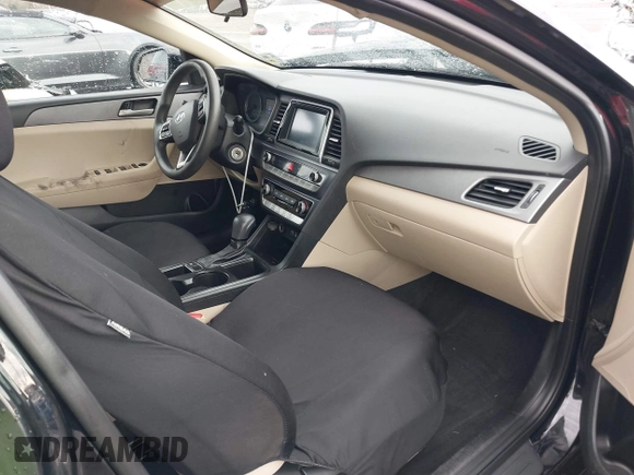 2018 Hyundai Sonata SE with VIN 5NPE24AF8JH659684, listed as a IAAI auction lot 41458940 with 134,989 mi miles and . Bid and sale history available at carsss.com. Image 5.