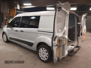 2019 Ford Transit Connect XLT z VIN NM0LS7F22K1408907, wystawiony jako IAAI lot #42118032 z przebiegiem 129 243 mil mil oraz . Historia ofert i sprzedaży dostępna na DreamBid. Obrazek 3.