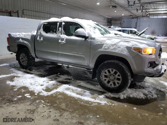 2017 Toyota Tacoma SR5 with VIN 3TMCZ5ANXHM119290, listed as a Copart auction lot 44303675 with 83,701 mi miles and Salvage Title. Bid and sale history available at carsss.com. Image 4.