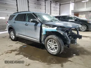 2025 Ford Explorer Active with VIN 1FMUK8DH6SGB15752, listed as a Copart auction lot 44458445 with 0 mi miles and Salvage Title. Bid and sale history available at carsss.com. Image 4.