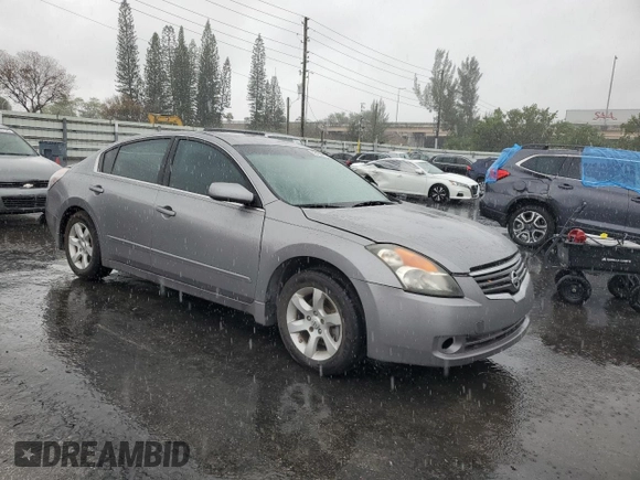 2008 Nissan Altima 2.5 with VIN 1N4AL21E08C286885, listed as a Copart auction lot 52496615 with 266,953 mi miles and Clean Title. Bid and sale history available at carsss.com. Image 4.