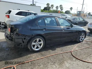 2012 BMW 3 Series 328i z VIN WBA3A5C55CF343660, wystawiony jako Copart lot #56417055 z przebiegiem 149 446 mil mil oraz Szkoda całkowita • Salvage title. Historia ofert i sprzedaży dostępna na DreamBid. Obrazek 3.