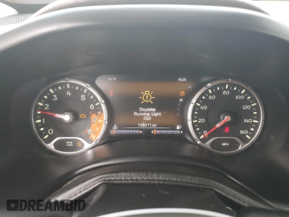 2015 Jeep Renegade Limited with VIN ZACCJADT7FPC13275, listed as a Copart auction lot 46494415 with 159,211 mi miles and Clean title. Bid and sale history available at DreamBid. Image 9.