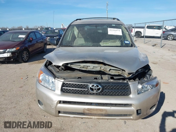 2007 Toyota RAV4 with VIN JTMZD33V175038628, listed as a IAAI auction lot 41342974 with 255,518 mi miles. Bid and sale history available at carsss.com. Image 12.