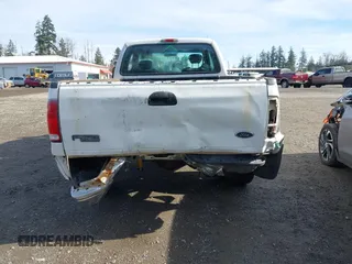 2001 Ford F-250 с VIN 1FDNX21LX1EB35511, выставлен на аукционе IAAI как лот 41664659 с пробегом 238 688 миль миль и . История ставок и продаж доступна на DreamBid. Изображение 17.