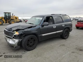 2004 GMC Yukon SLE with VIN 1GKEC13V24R224726, listed as a Copart auction lot 72845434 with 171,236 mi miles and Salvage Title. Bid and sale history available at carsss.com. Image 1.