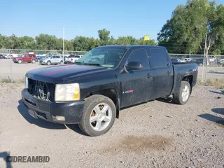 2008 Chevrolet Silverado 1500 LTZ with VIN 2GCFK13Y981340145, listed as a IAAI auction lot 40257243 with 1 mi miles. Bid and sale history available at carsss.com. Image 2.