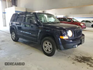 2016 Jeep Patriot Sport with VIN 1C4NJRBB7GD632034, listed as a Copart auction lot 61652565 with 88,125 mi miles and Salvage title. Bid and sale history available at DreamBid. Image 4.