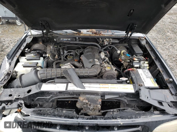 1995 Ford Explorer z VIN 1FMCU24X8SUA09153, wystawiony jako Copart lot #87551015 z przebiegiem 143 069 mil mil oraz Szkoda całkowita • Salvage title. Historia ofert i sprzedaży dostępna na DreamBid. Obrazek 12.