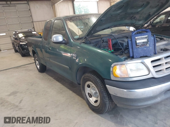 2000 Ford F-150 XL with VIN 1FTRX17L7YNA66620, listed as a IAAI auction lot 42622639 with Not provided miles and . Bid and sale history available at DreamBid. Image 1.