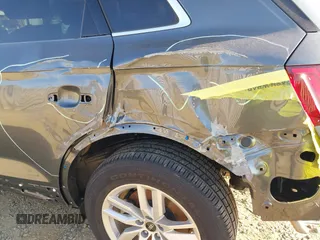 2022 Audi Q5 S line Premium z VIN WA1GAAFY0N2140330, wystawiony jako IAAI lot #41756318 z przebiegiem 39 165 mil mil oraz . Historia ofert i sprzedaży dostępna na DreamBid. Obrazek 18.