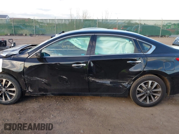 2017 Nissan Altima SV with VIN 1N4AL3AP0HC190178, listed as a IAAI auction lot 40780052 with 128,565 mi miles and . Bid and sale history available at carsss.com. Image 14.