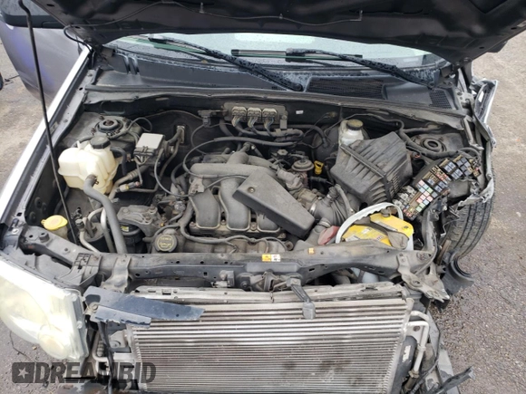 2008 Ford Escape XLT с VIN 1FMCU031X8KB42549, выставлен на аукционе Copart как лот 55813115 с пробегом 156 632 миль миль и Списание • Salvage title. История ставок и продаж доступна на DreamBid. Изображение 12.