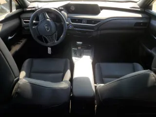 2020 Lexus UX 250h with VIN JTHP9JBHXL2025623, listed as a Copart auction lot 52387535 with 29,775 mi miles and Salvage title. Bid and sale history available at DreamBid. Image 8.