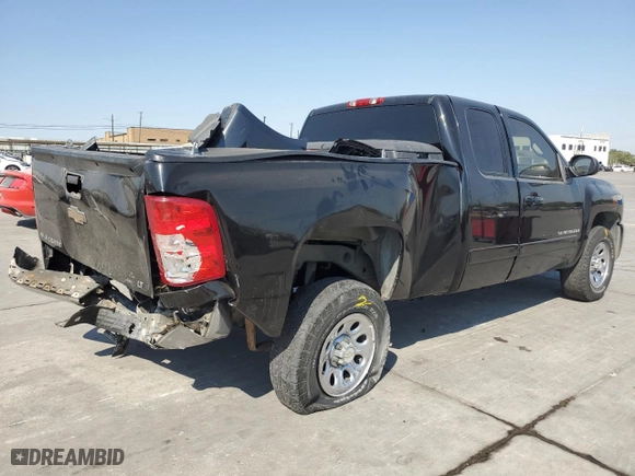 2008 Chevrolet Silverado 1500 LT w/2LT with VIN 2GCEC19J981181713, listed as a Copart auction lot 74697924 with 282,368 mi miles and Salvage Title. Bid and sale history available at carsss.com. Image 3.
