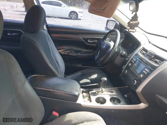 2015 Nissan Altima 2.5 with VIN 1N4AL3AP4FN870179, listed as a IAAI auction lot 41914006 with 227,935 mi miles. Bid and sale history available at carsss.com. Image 5.