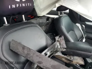 2020 Infiniti QX50 Luxe z VIN 3PCAJ5M32LF115076, wystawiony jako Copart lot #82413804 z przebiegiem Nie podano mil oraz Szkoda całkowita • Salvage title. Historia ofert i sprzedaży dostępna na DreamBid. Obrazek 11.