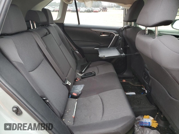 2019 Toyota RAV4 Hybrid XLE with VIN JTMRWRFV0KD011136, listed as a Copart auction lot 44007925 with 70,364 mi miles and Salvage Title. Bid and sale history available at carsss.com. Image 11.