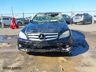 2009 Mercedes-Benz C-Class 3.0L Sport with VIN WDDGF54X29R073645, listed as a IAAI auction lot 41668825 with 143,051 mi miles. Bid and sale history available at carsss.com. Image 12.