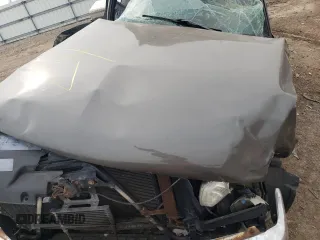 2002 Chevrolet Silverado 1500HD LS z VIN 1GCGC13U22F161668, wystawiony jako Copart lot #53289994 z przebiegiem Nie podano mil oraz Szkoda całkowita • Salvage title. Historia ofert i sprzedaży dostępna na DreamBid. Obrazek 12.