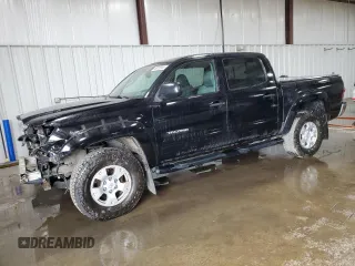 2013 Toyota Tacoma z VIN 3TMLU4EN4DM106662, wystawiony jako Copart lot #60019935 z przebiegiem 100 041 mil mil oraz Szkoda całkowita • Salvage title. Historia ofert i sprzedaży dostępna na DreamBid. Obrazek 1.