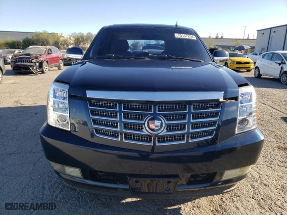 2008 Cadillac Escalade with VIN 1GYFK63898R208582, listed as a Copart auction lot 73137254 with 146,895 mi miles and Salvage Title. Bid and sale history available at carsss.com. Image 5.