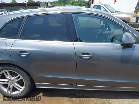 2014 Audi Q5 Premium Plus z VIN WA1DGAFP4EA130611, wystawiony jako IAAI lot #42822279 z przebiegiem 178 029 mil mil oraz . Historia ofert i sprzedaży dostępna na DreamBid. Obrazek 14.